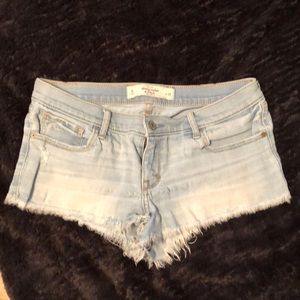 Abercrombie & Fitch Jean shorts